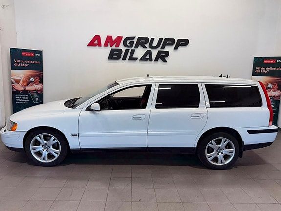 Volvo V70 4 of 18
