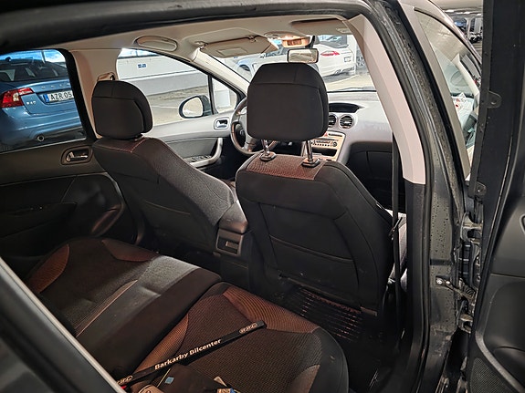 Peugeot 308 9 of 9