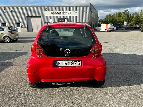 Toyota Aygo 7 of 11