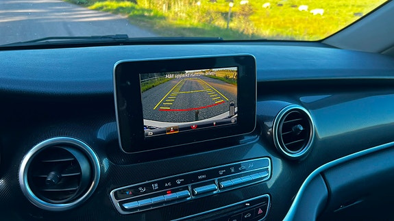 Mercedes-Benz V250 d 14 of 19