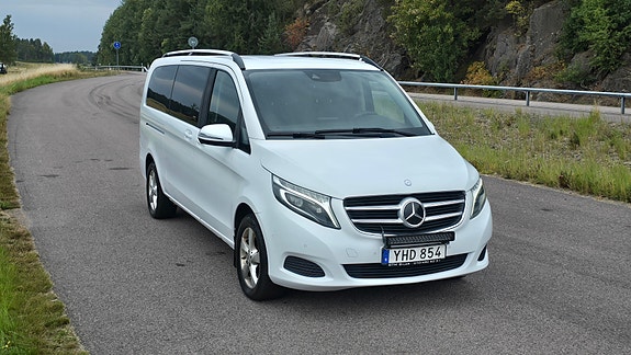 Mercedes-Benz V250 d 3 of 19