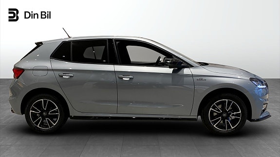 Skoda Fabia 2 of 4