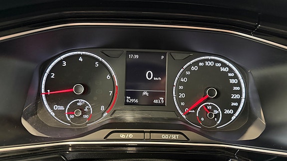Volkswagen T-Cross 14 of 17
