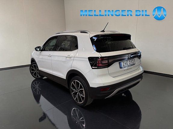 Volkswagen T-Cross 4 of 17