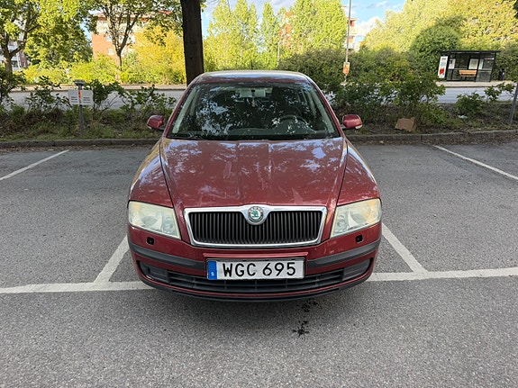 Skoda Octavia 3 of 10