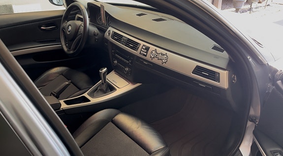 BMW 330d 4 of 4