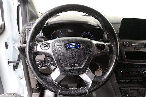 Ford Transit Connect 16 of 21