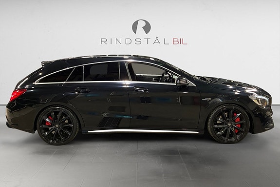 Mercedes-Benz CLA45 8 of 19