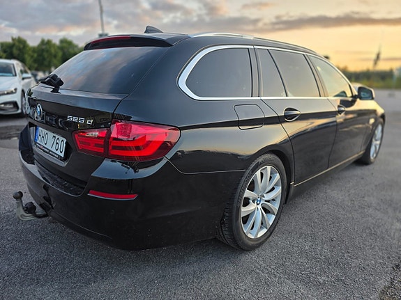 BMW 525d 4 of 14