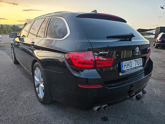 BMW 525d 2 of 14