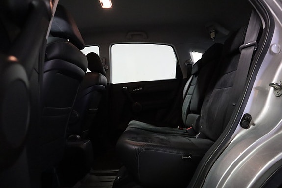 Honda CR-V 13 of 18