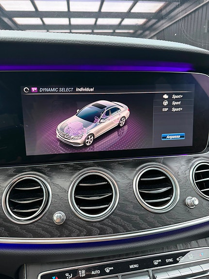 Mercedes-Benz E200 d 8 of 26