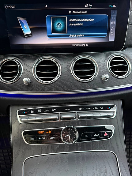 Mercedes-Benz E200 d 24 of 26