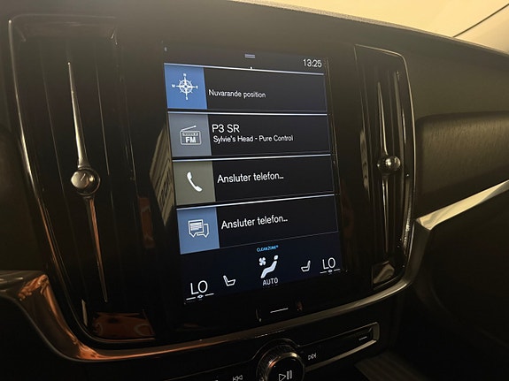 Volvo V90 Cross Country 13 of 20