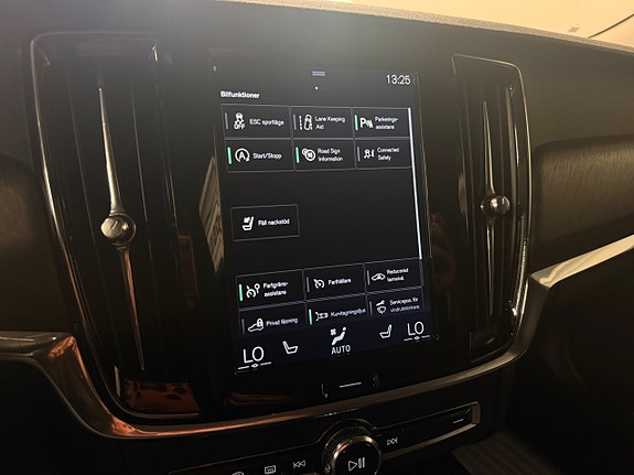 Volvo V90 Cross Country 15 of 20