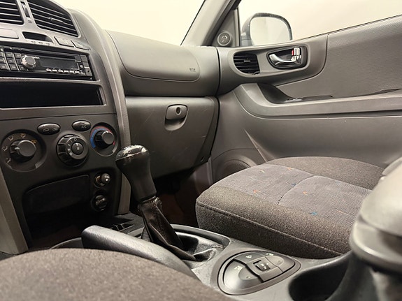 Hyundai Santa Fe 8 of 11