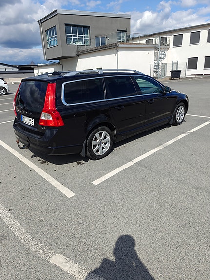 Volvo V70 5 of 8