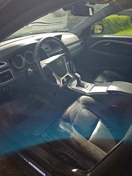 Volvo V70 8 of 8