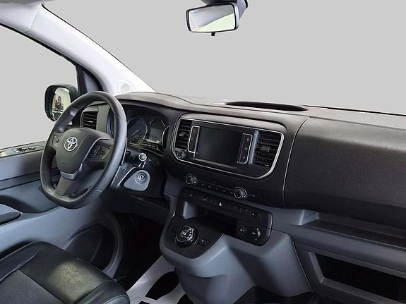 Toyota Proace 7 of 11