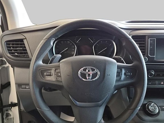 Toyota Proace 10 of 11