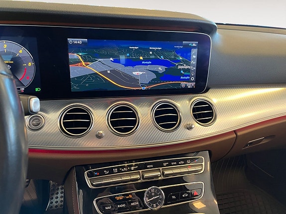 Mercedes-Benz E220 d 18 of 26