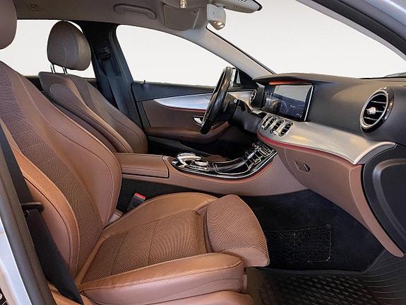 Mercedes-Benz E220 d 15 of 26