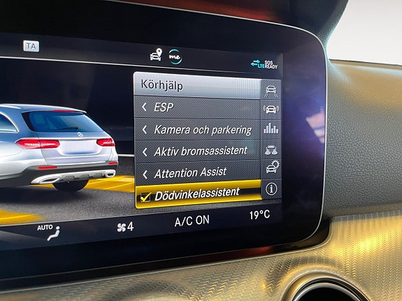 Mercedes-Benz E220 d 20 of 26