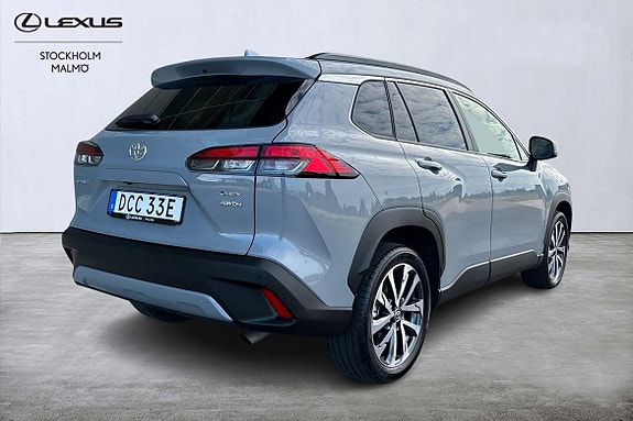 Toyota Corolla Cross 17 of 23