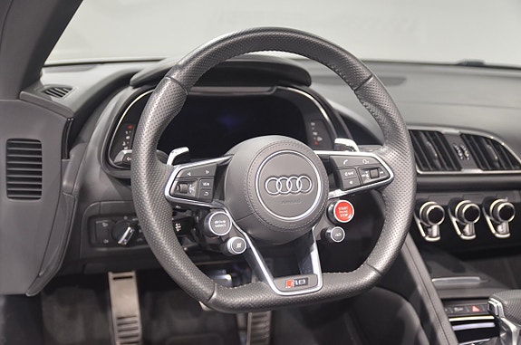Audi R8 14 of 19