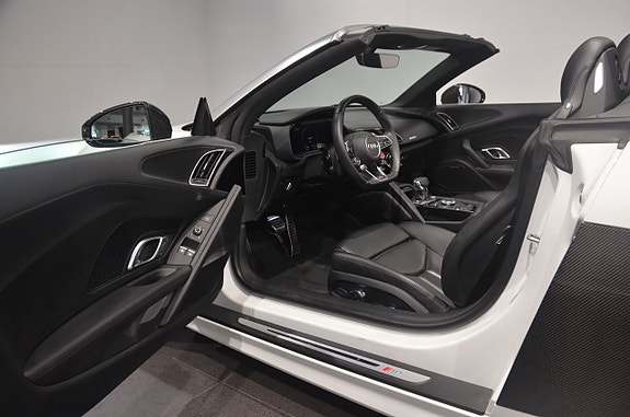 Audi R8 15 of 19