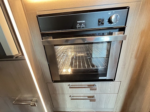 Kabe TMRX 880 LT / Hydraul-ben / Cinderella / Solcell / ALDE / AC-bodel/ 14 of 30
