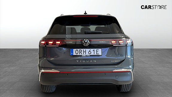 Volkswagen Tiguan 7 of 23
