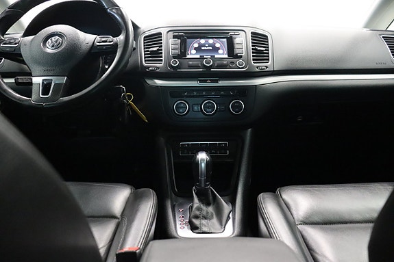 Volkswagen Sharan 18 of 30