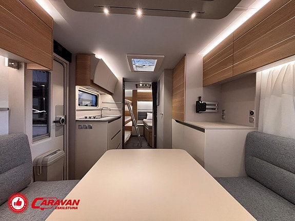 Adria Adora 593 UK / AC (NY) 4 of 25