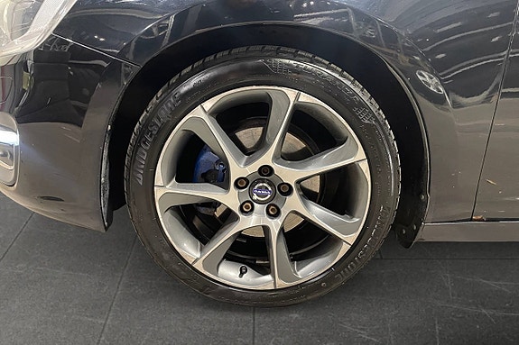 Volvo V60 16 of 16