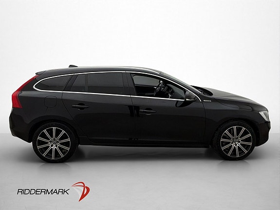 Volvo V60 9 of 30