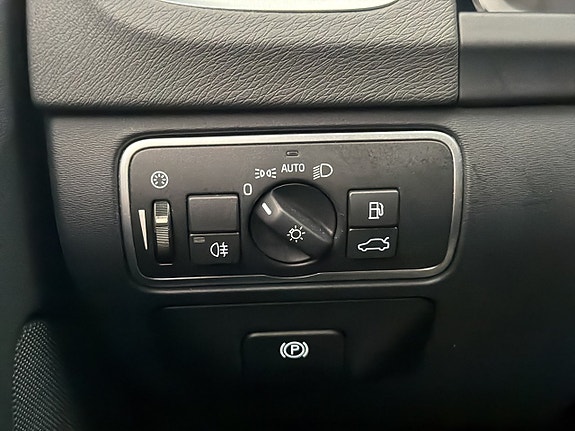 Volvo V60 16 of 30