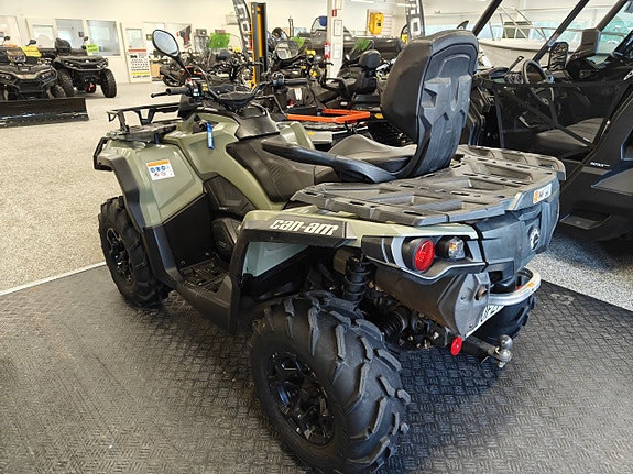 Can-Am OUTLANDER 570 MAX PRO+ 5 of 6