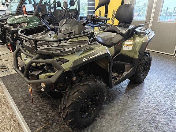 Can-Am OUTLANDER 570 MAX PRO+ 2 of 6