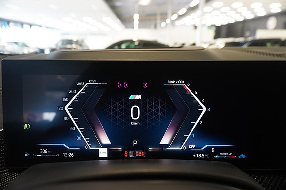 BMW X7 22 of 30