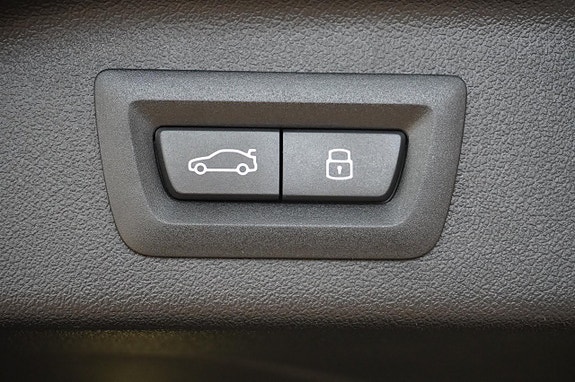 BMW X7 9 of 30