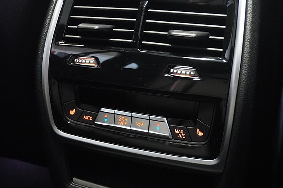 BMW X7 16 of 30
