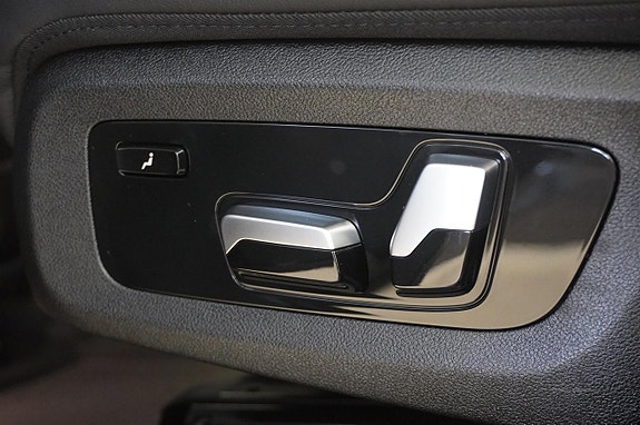 BMW X7 14 of 30