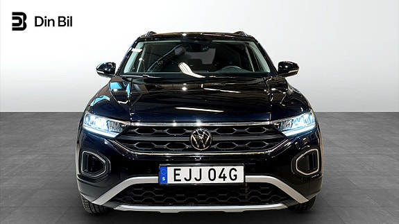 Volkswagen T-Roc 4 of 19