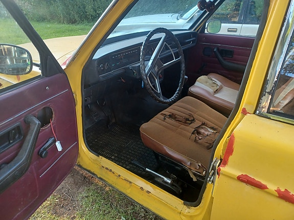 Volvo 145 9 of 10