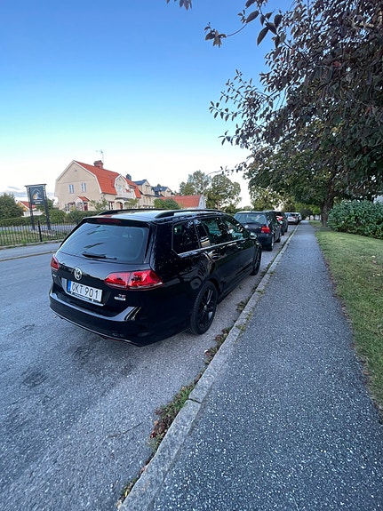 Volkswagen Golf VII 2 of 4