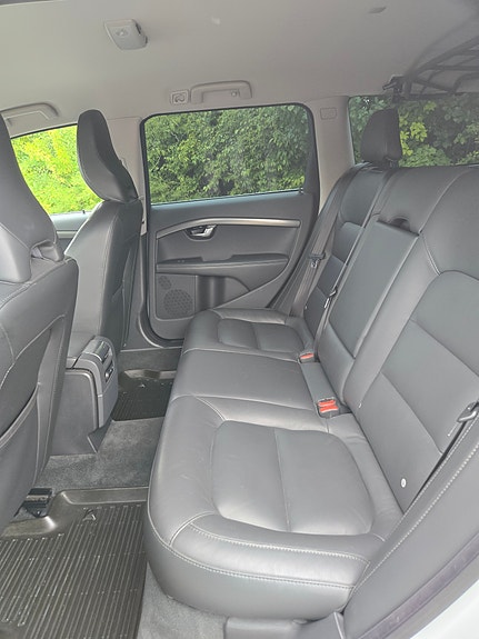 Volvo XC70 11 of 14