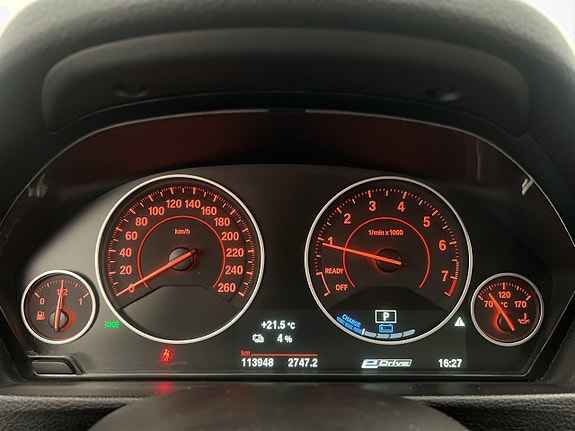 BMW 330e 17 of 30