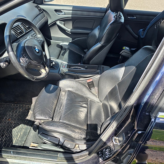 BMW 325i 3 of 3