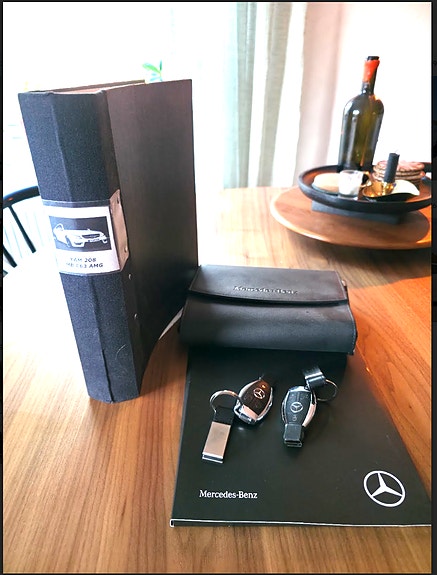 Mercedes-Benz C63 5 of 6